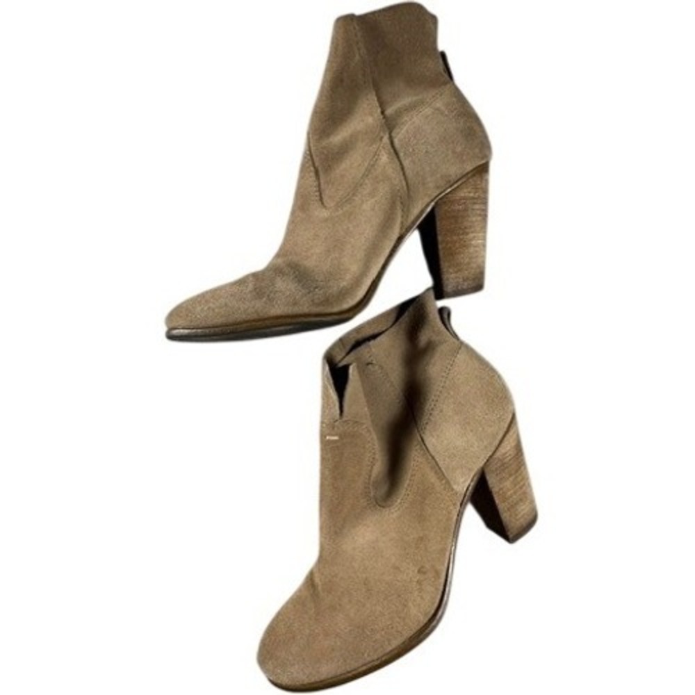 Vince Camuto Ankle Boots Women Tan Suede Block Heel Pointed Toe Notched Booties